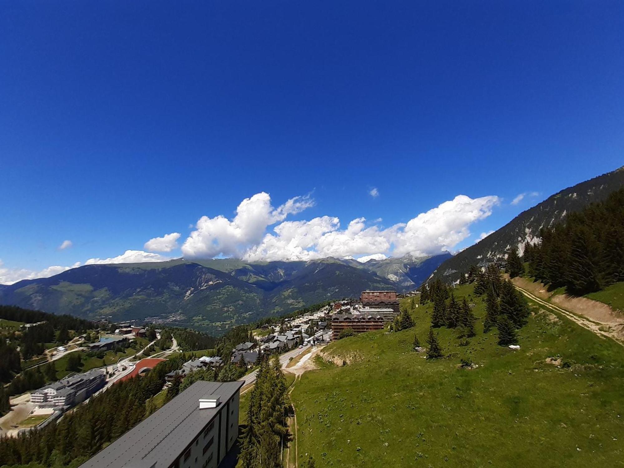 Appartement Skis Aux Pieds, 3 Chambres, Renove, Idealement Situe Pres Des Commerces A Courchevel 1650 - Fr-1-514-61 المظهر الخارجي الصورة